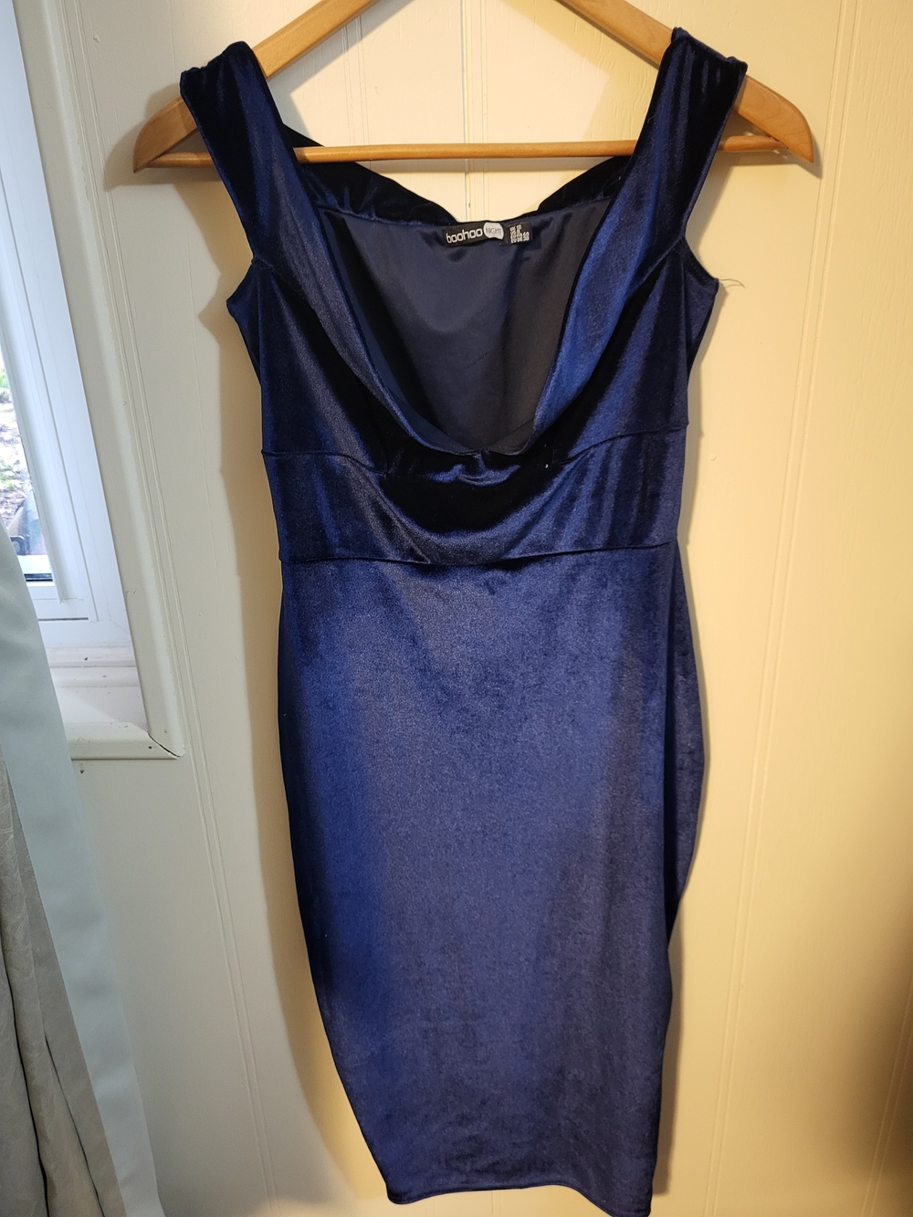 Boohoo Velvet Cowl Midi Dress in Navy Blue Sz2